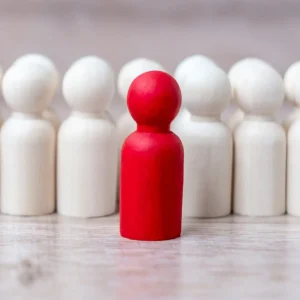 Enseñando estrategias para inspirar y motivar a equipos hacia la excelencia, mejorando la comunicación y la confianza.